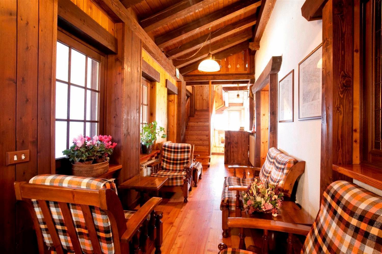 Hotel Ristoro Vagneur Saint Nicolas Bagian luar foto